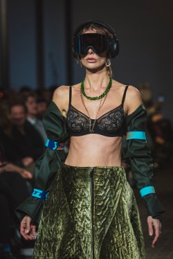 gd_0410-BFW2023-WE4FashionDay - Rebekka Ruetz-craw.JPG
