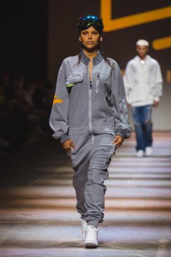 gd_1528-MBFW2022-EliByEliasRumelis-craw.jpg