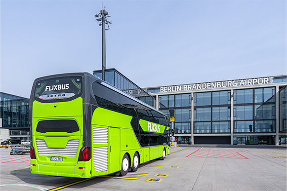 FlixBus baut Angebot am Hauptstadtflughafen deutlich aus