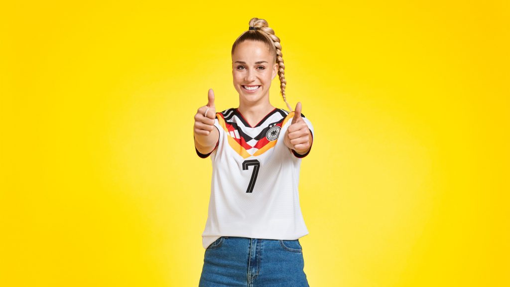 Netto gewinnt DFB-Kapitänin Giulia Gwinn als Markenbotschafterin