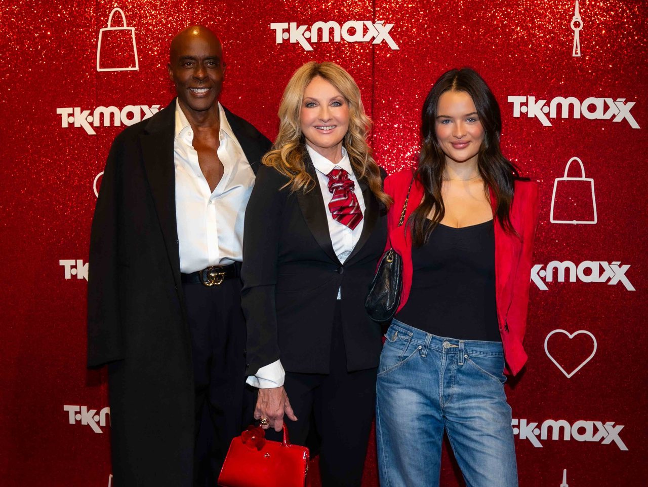 TK Maxx feiert in Berlin Late Night Shopping Event unter dem Motto “Code Red”&nbsp;
